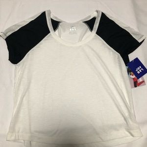 Lab joy black and white athleisure top